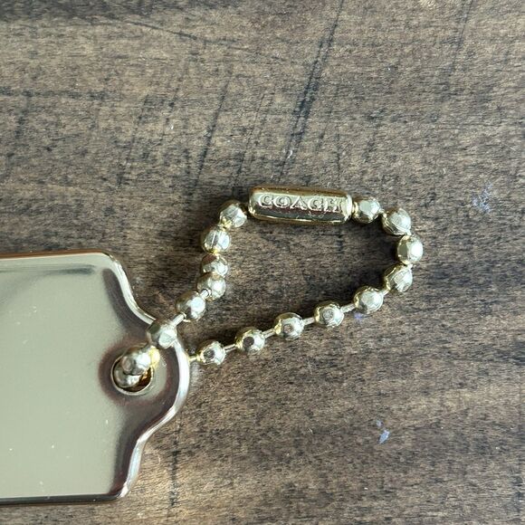 Coach New York Gold Tone Bag Charm Hang Tag Keychain Solid Metal - Picture 3 of 6